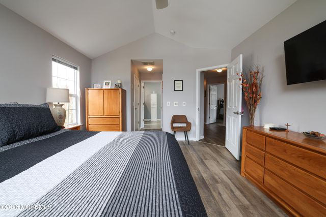 2357 W Ashfield Court, Toms River, NJ 08755