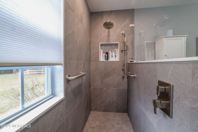 2357 W Ashfield Court, Toms River, NJ 08755