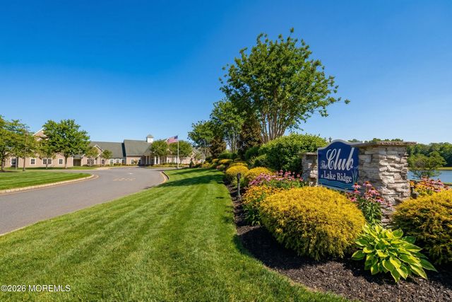 2357 W Ashfield Court, Toms River, NJ 08755