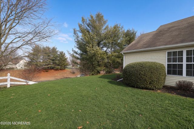 2357 W Ashfield Court, Toms River, NJ 08755