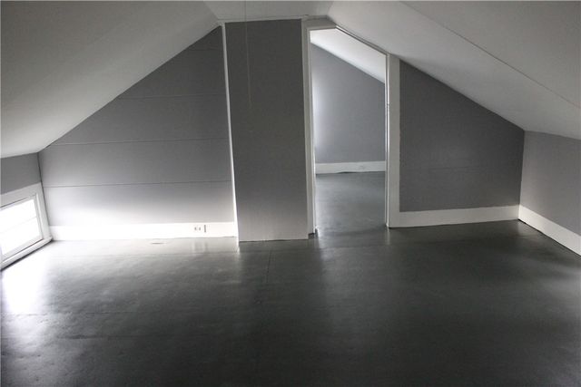 10616 Maple Ridge Road, Shelby, NY 14103