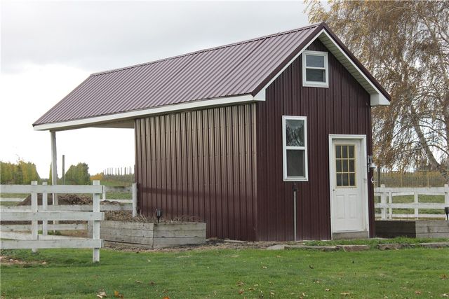 10616 Maple Ridge Road, Shelby, NY 14103