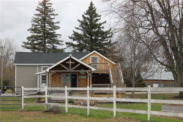 10616 Maple Ridge Road, Shelby, NY 14103