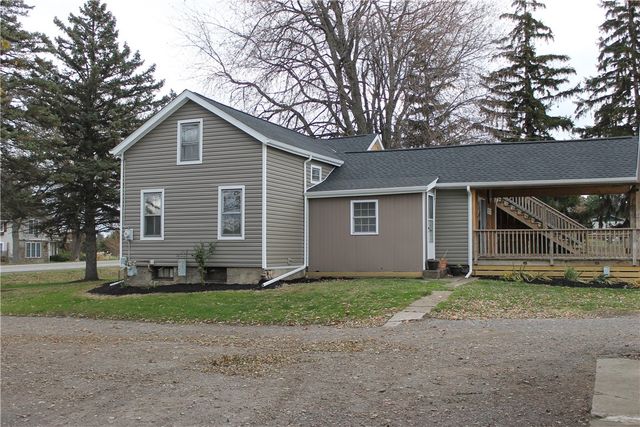 10616 Maple Ridge Road, Shelby, NY 14103