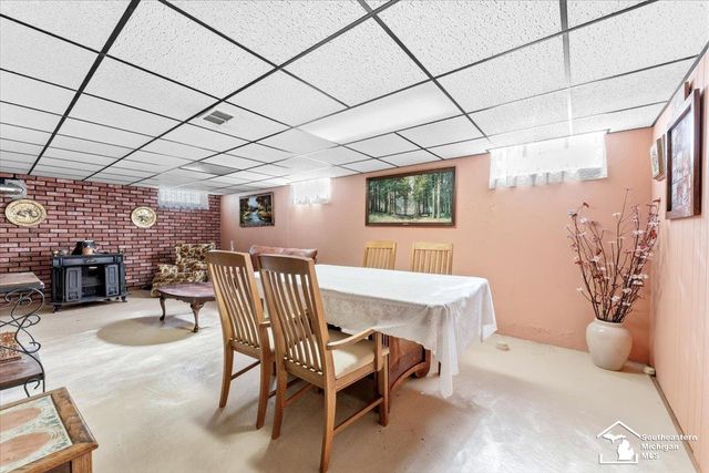 15136 Poplar Street, Southgate, MI 48195