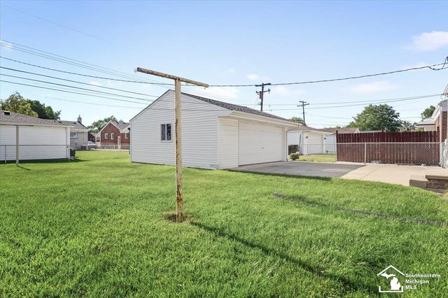 15136 Poplar Street, Southgate, MI 48195