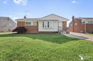 15136 Poplar Street, Southgate, MI 48195