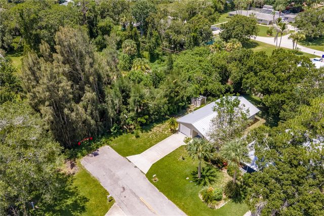 1401 31st Avenue, Vero Beach, FL 32960
