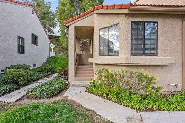 26379 Rainbow Glen Drive, Newhall (santa Clarita), CA 91321