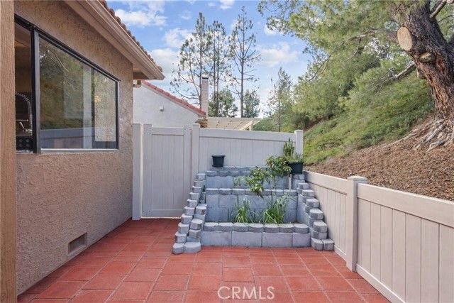 26379 Rainbow Glen Drive, Newhall (santa Clarita), CA 91321