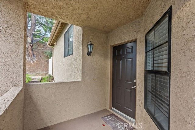 26379 Rainbow Glen Drive, Newhall (santa Clarita), CA 91321