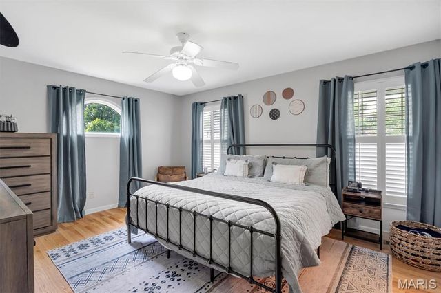 32 Kensington Place Court, St Charles, MO 63304