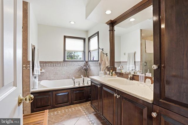 3776 AMBERTON WAY, Doylestown, PA 18902