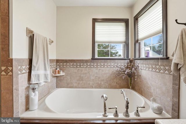3776 AMBERTON WAY, Doylestown, PA 18902