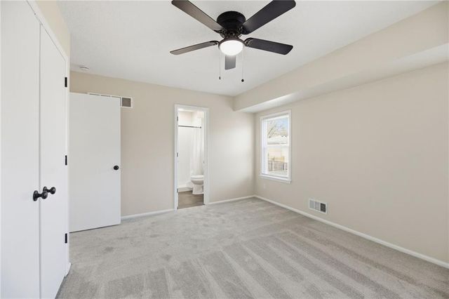 7918 Southview Drive, Grandview, MO 64030