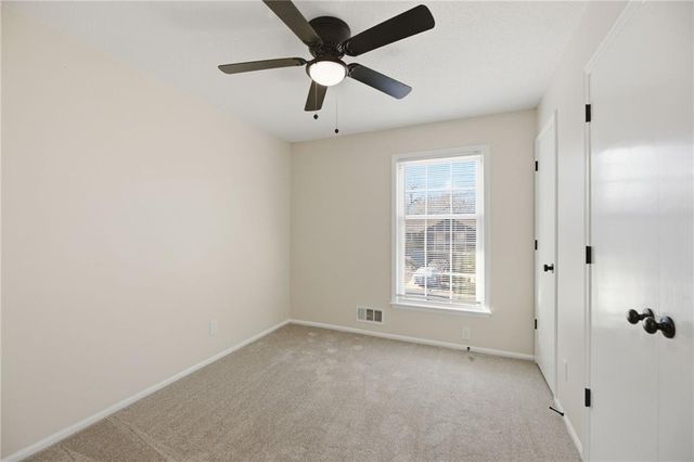 7918 Southview Drive, Grandview, MO 64030