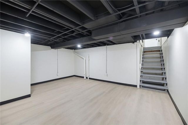 7918 Southview Drive, Grandview, MO 64030