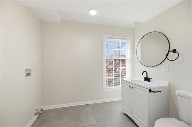 7918 Southview Drive, Grandview, MO 64030