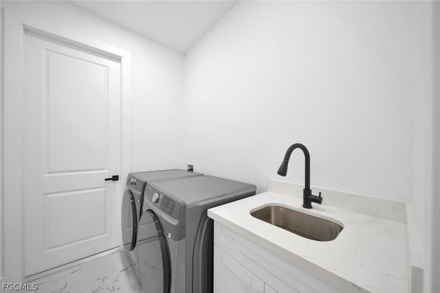 3602 58th ST W, Lehigh Acres, FL 33971