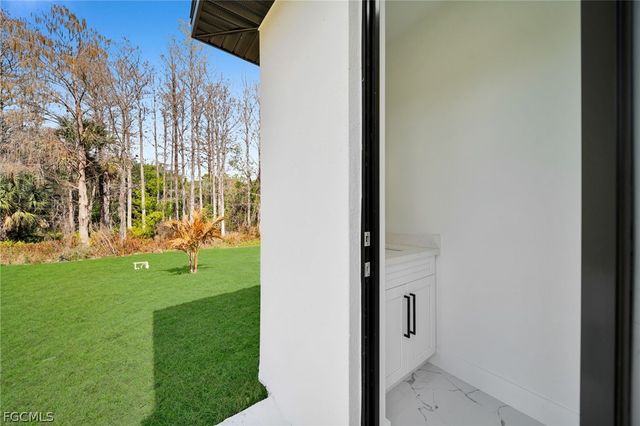 3602 58th ST W, Lehigh Acres, FL 33971