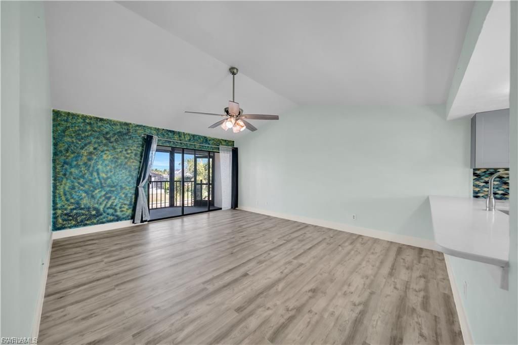 Image 12 of property listing at 1521 SW 47th TER 204, Cape Coral, FL 33914