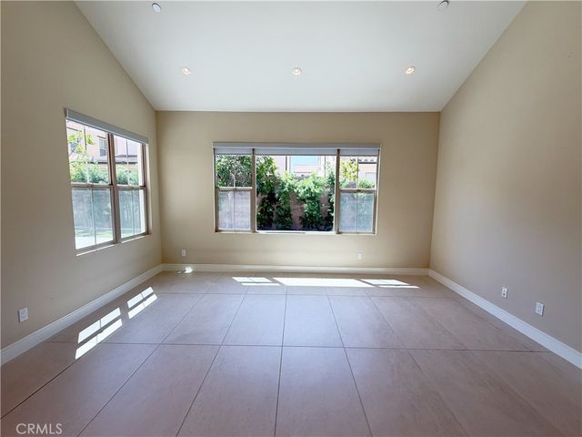 124 Albero, Irvine, CA 92602