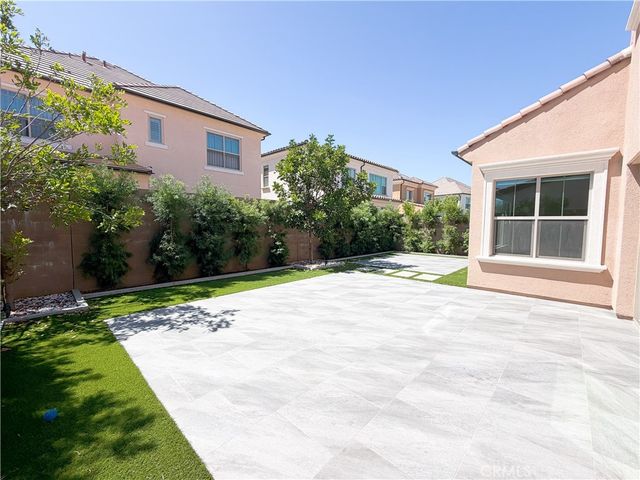124 Albero, Irvine, CA 92602