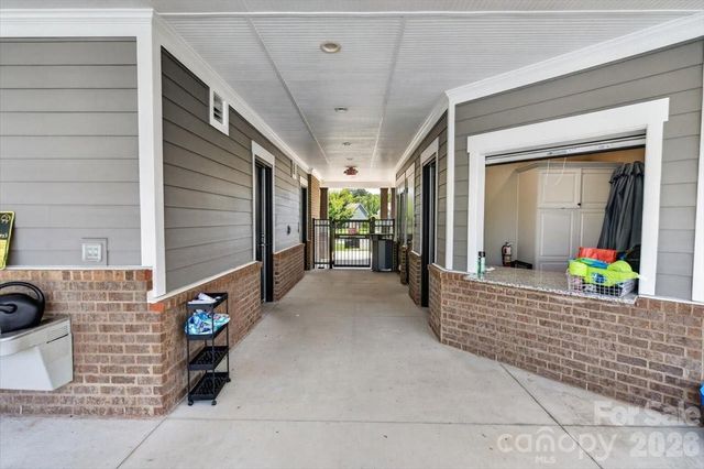 166 Aviendha Lane, Troutman, NC 28166