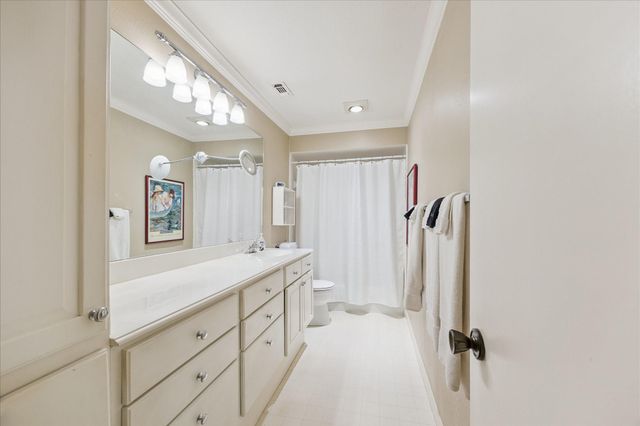 7445 Brompton Street, Houston, TX 77025