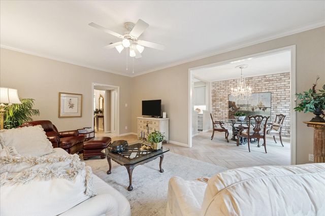 7445 Brompton Street, Houston, TX 77025