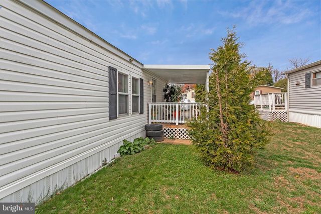 9103 COLUMBINE LN, Upper Marlboro, MD 20772