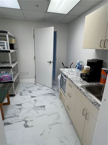 14 Oak Forest Road, Bluffton, SC 29910