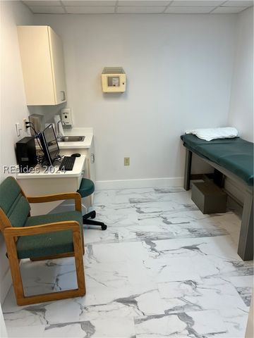 14 Oak Forest Road, Bluffton, SC 29910