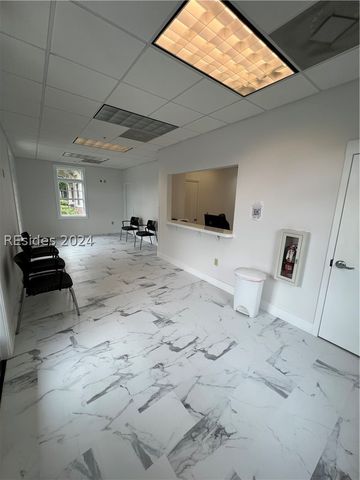 14 Oak Forest Road, Bluffton, SC 29910