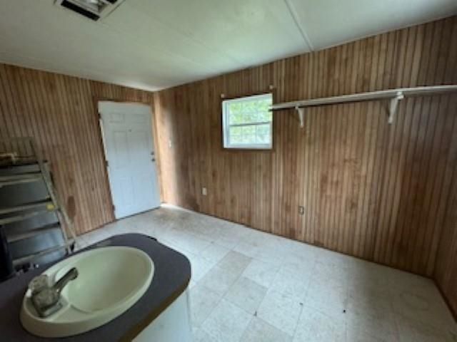 80 NORTHCUTT ST, Savannah, TN 38372