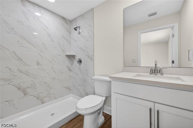 1726 NW 3rd ST, Cape Coral, FL 33993