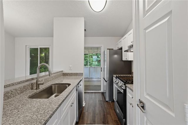 3318 Maison Court, Lithonia, GA 30038