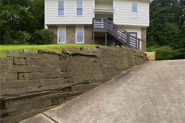 3318 Maison Court, Lithonia, GA 30038