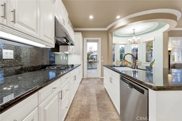 23811 Bayview Court, Valencia, CA 91355