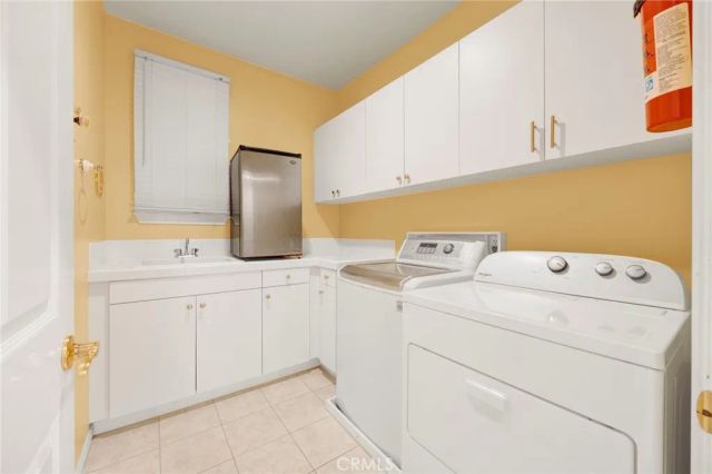 23811 Bayview Court, Valencia, CA 91355
