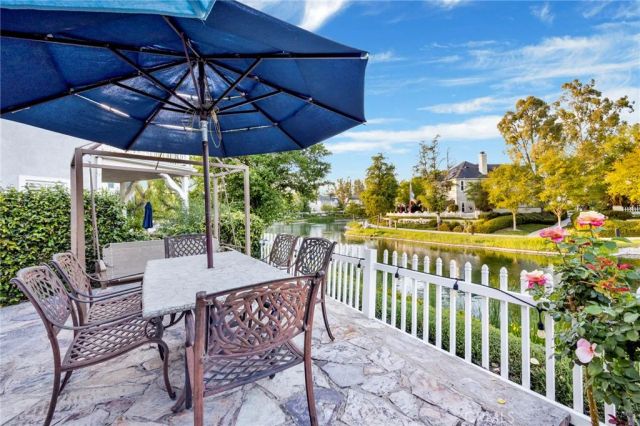 23811 Bayview Court, Valencia, CA 91355