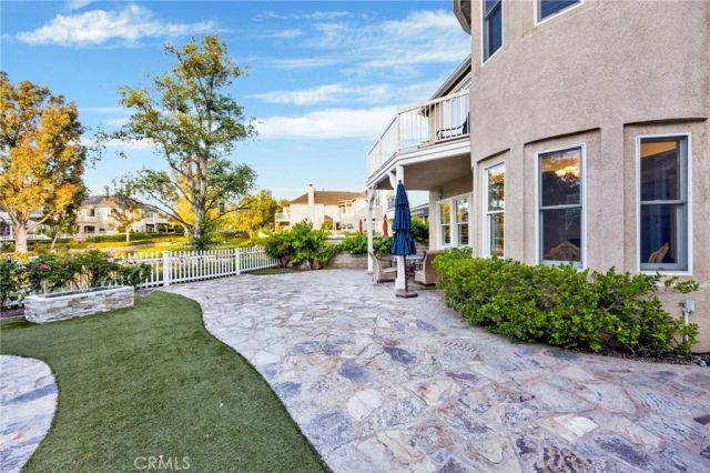 23811 Bayview Court, Valencia, CA 91355