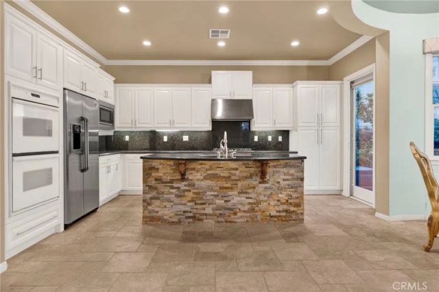 23811 Bayview Court, Valencia, CA 91355