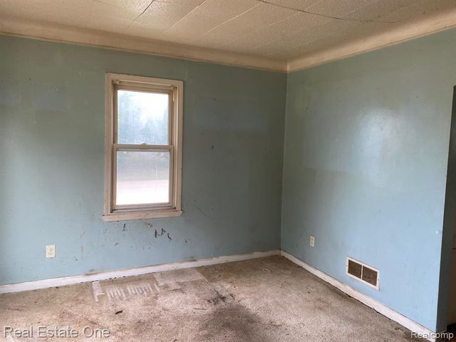 3565 Niagara Street, Wayne, MI 48184