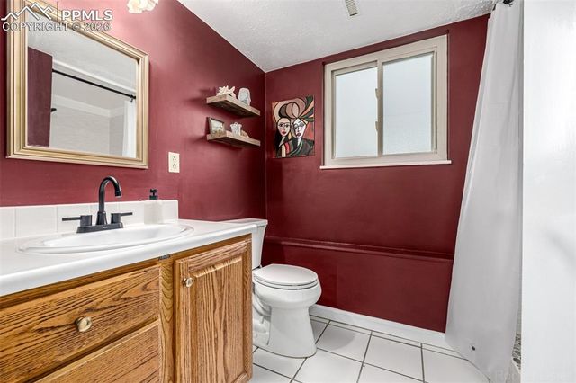 2925 Garmish Place, Colorado Springs, CO 80918