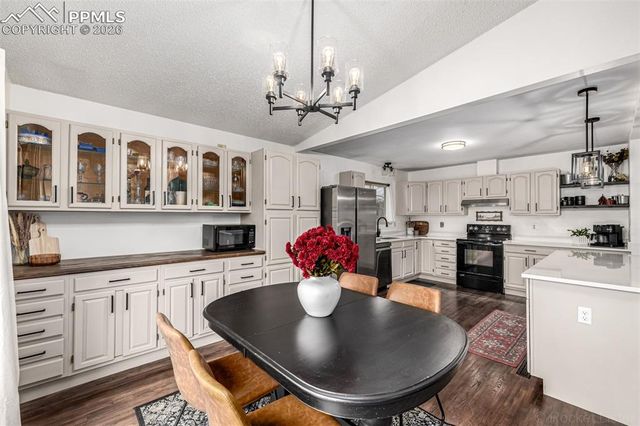 2925 Garmish Place, Colorado Springs, CO 80918