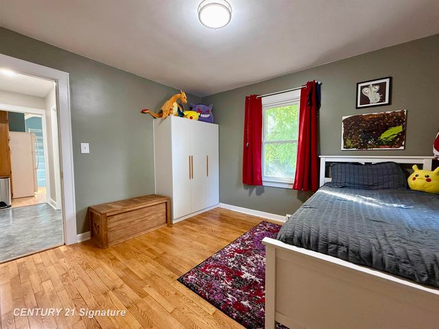 212 Auburn Street, Midland, MI 48640