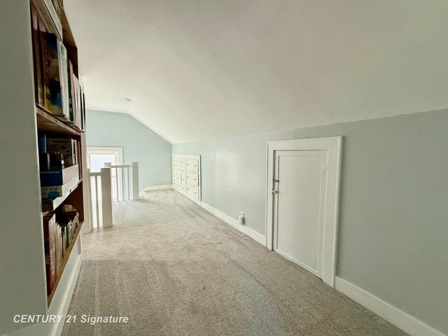 212 Auburn Street, Midland, MI 48640