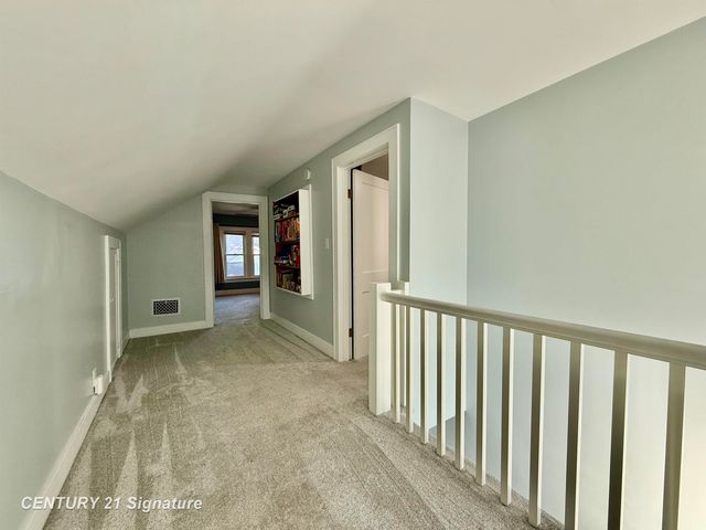 212 Auburn Street, Midland, MI 48640