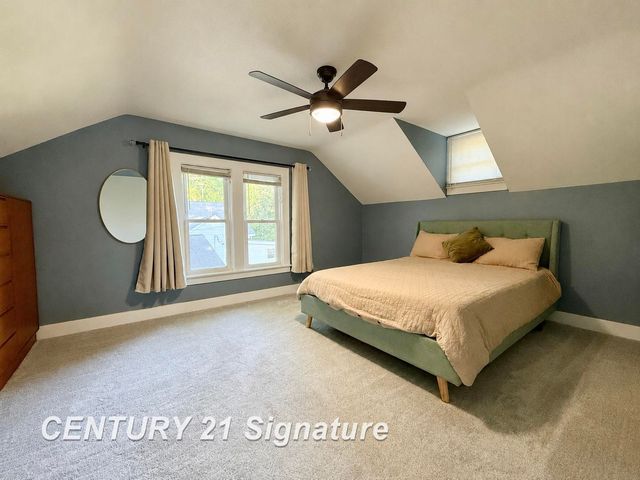212 Auburn Street, Midland, MI 48640